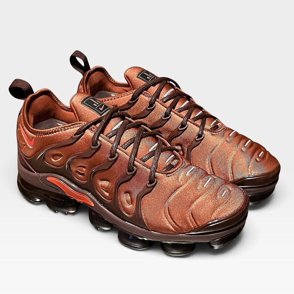 Nike Air VaporMax Plus Burnt Orange Copper AO4550-201 Womens Size 8.5 Sneaker